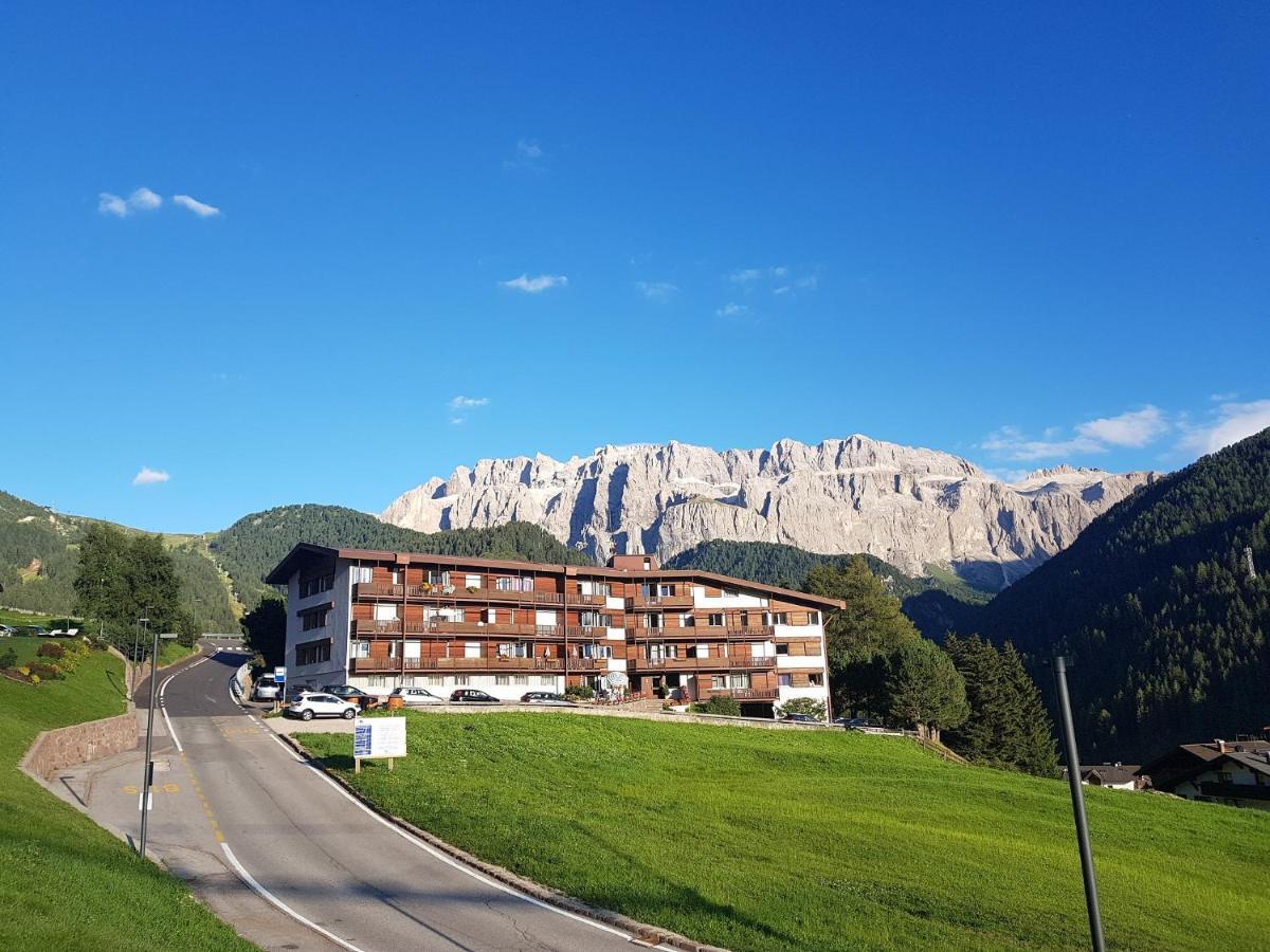 Appartamento Dolomiti Selva di Val Gardena Exterior photo
